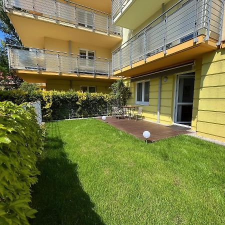 Apartament Z Garazem I Ogrodem Kolobřeh Exteriér fotografie