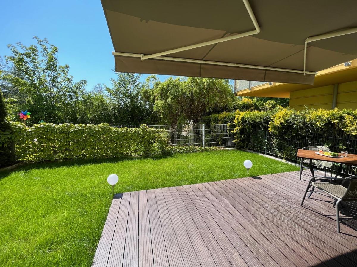 Apartament Z Garazem I Ogrodem Kolobřeh Exteriér fotografie